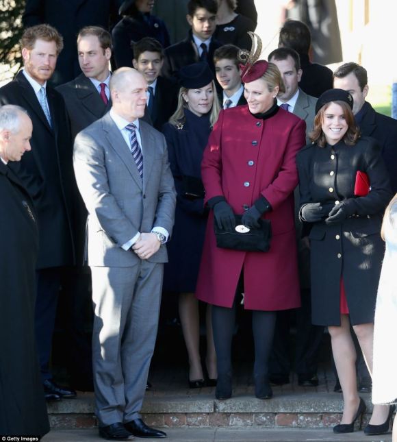 article-2529140-1A48A3C600000578-830_964x1073