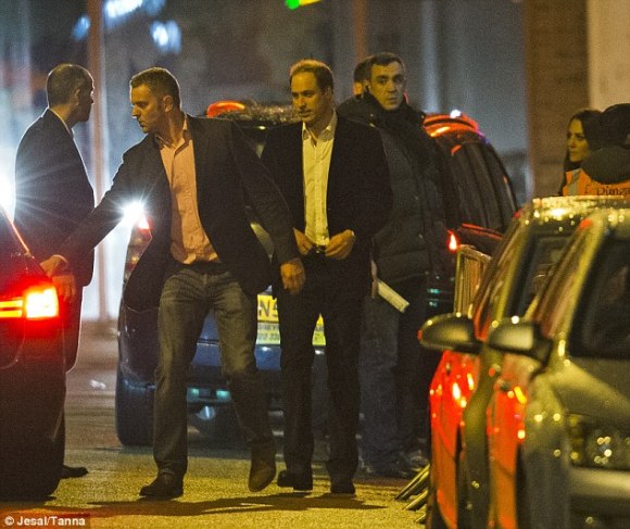 article-0-1BF7382C00000578-362_634x533